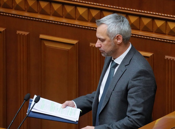 Они ушли за рейтинг. Перестановки во власти
