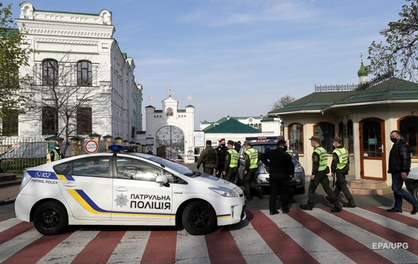 В Днепре из-за скопления людей в церкви открыли дело