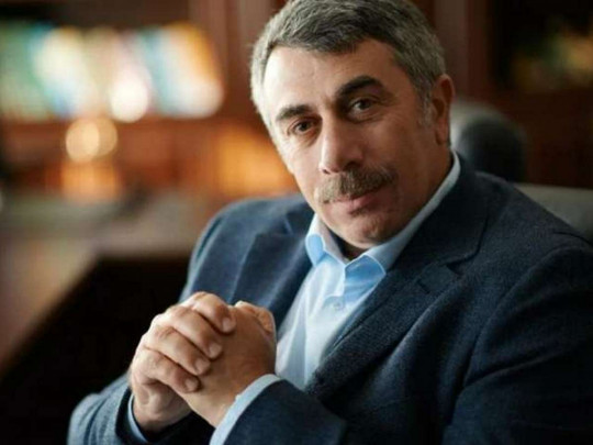 Доктор Комаровский рассказал, защитят ли перчатки от коронавируса (видео)