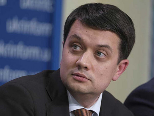 Делай по закону: в Раде прокомментировали возможность проведения парламентских выборов в октябре