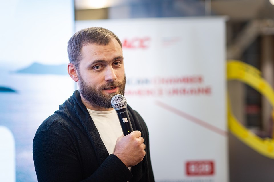 Многие компании рассмотрят возможность работать без офиса, – digital-эксперт Николай Рогинец
