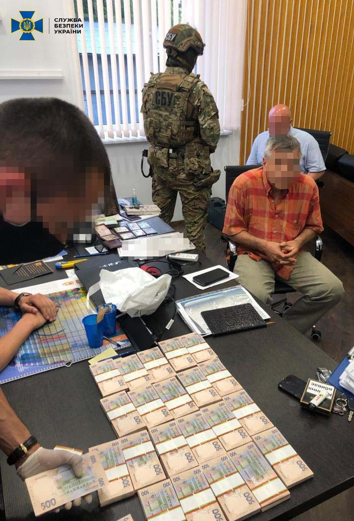В Виннице советник Зеленского вымогал миллион: подробности и фото
