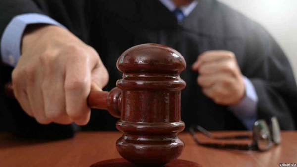 Глава Приморского суда Одессы заявил, что его рабочий кабинет обстреляли