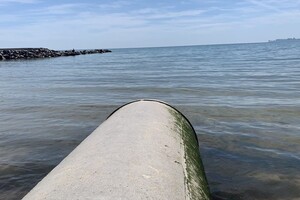 Пляж в Крыжановке: плюсы, минусы и как проходит подготовка к туристическому сезону 