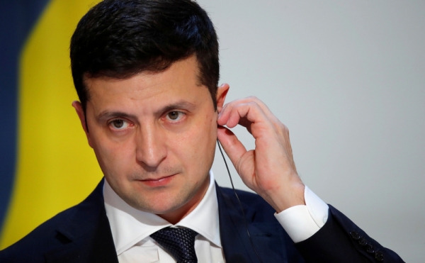Зеленский потребовал привить большинство украинцев до Дня Независимости
