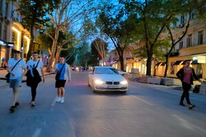 Третий день без машин: как работает пешеходная зона в центре Одессы