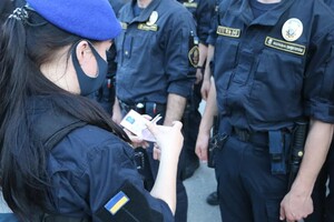 Впервые в Украине: в Одессе женщина-нацгвардеец возглавила патрулирование города  