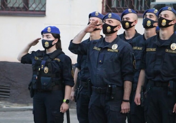 Впервые в Украине: в Одессе женщина-нацгвардеец возглавила патрулирование города  