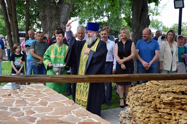 В Бессарабии появился памятник болгарским переселенцам 