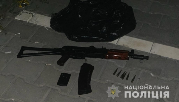 «Допраздновались»: в пригороде Одессы задержали хулиганов, которые открыли стрельбу и устроили дрифт