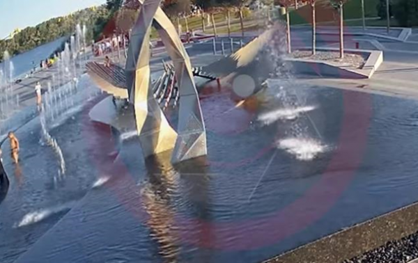 В Днепре умер ребенок после купания в фонтане 