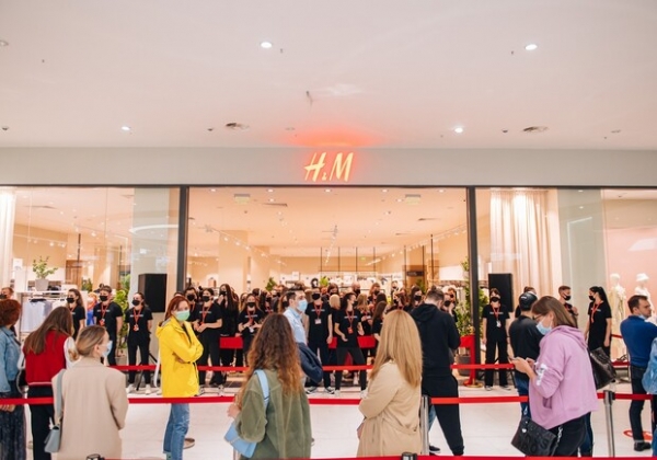 Дождались: в Одессе открылся первый магазин H&M