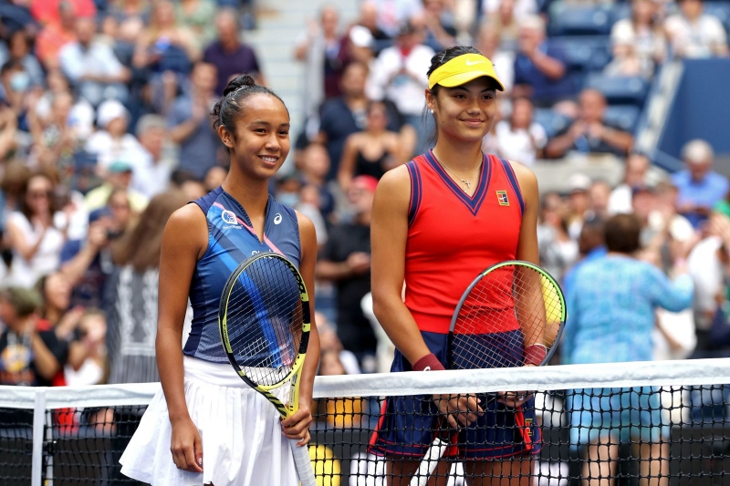 18-річна красуня, яка тренувалася на автостоянці, сенсаційно виграла US Open: відеоогляд фіналу