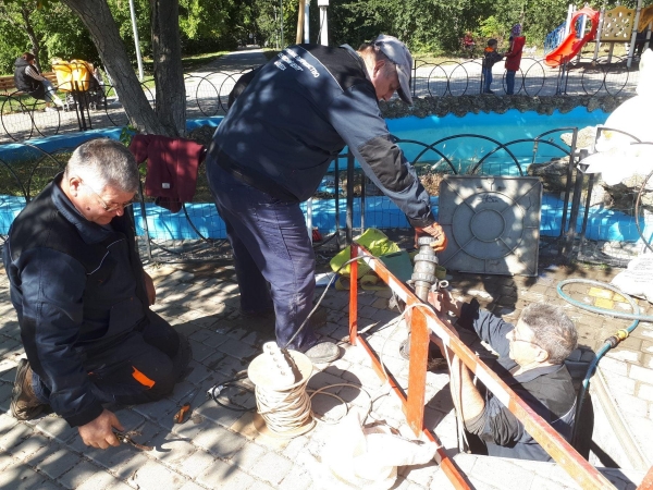 В Одессе консервируют фонтаны на зиму: как это происходит