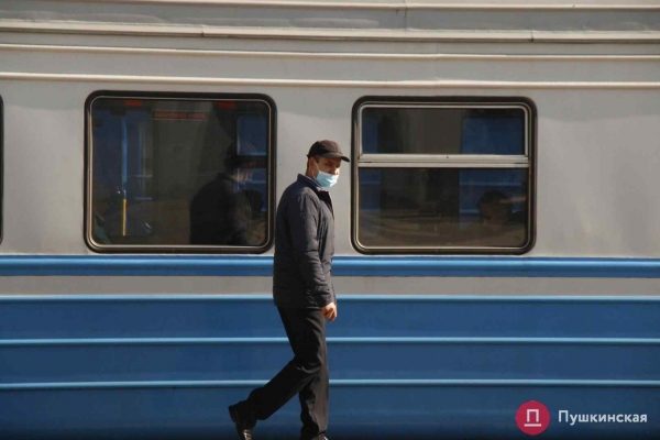 Документы о вакцинации и экспресс-тест на вокзале: как сесть на поезд в Одессе по новым правилам