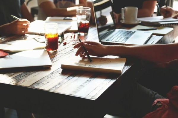 
Украинский стартап Grammarly привлек $200 млн инвестиций, повысив свою оценку до $13 млрд

