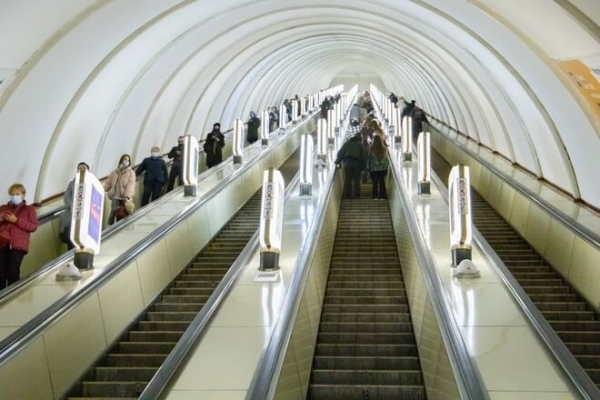 
Пассажиры не могут купить билеты на общественный транспорт Киева – произошел сбой
