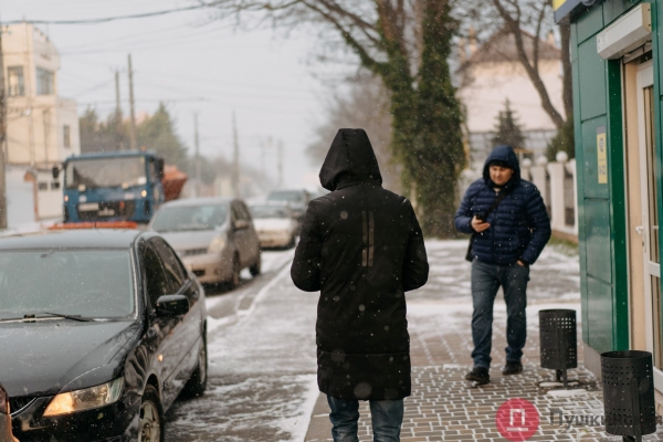 Снег с препятствиями: странности одесской погоды в первый по-настоящему зимний день. Фотозарисовка