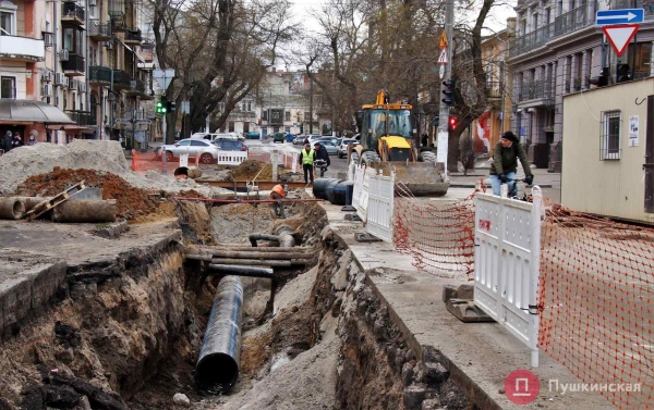 Затянувшиеся раскопки на Большой Арнаутской: что там происходит и когда откроют движение. Фото