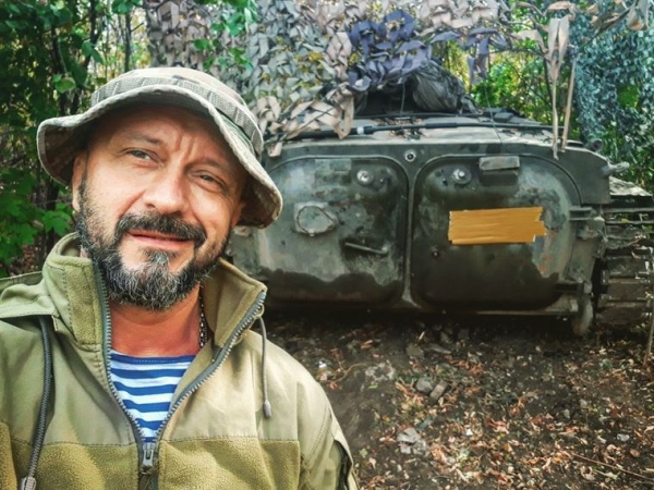 Суд разрешил снять браслет слежения с обвиняемого в убийстве Шеремета участника АТО
