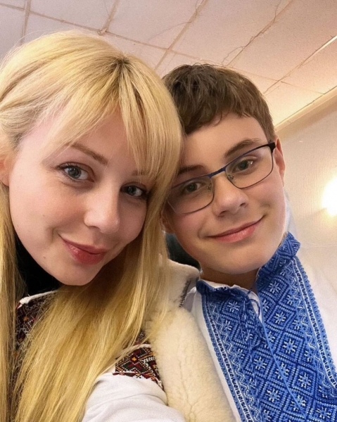 Тина Кароль рассказала, вернется ли ее сын в Украину