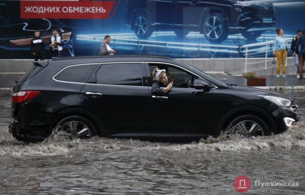 Меньше треша, больше моря: лучшие фото «Пушкинской» в 2021 году