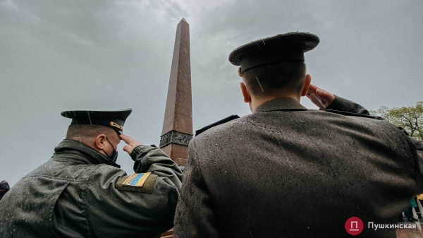 Меньше треша, больше моря: лучшие фото «Пушкинской» в 2021 году