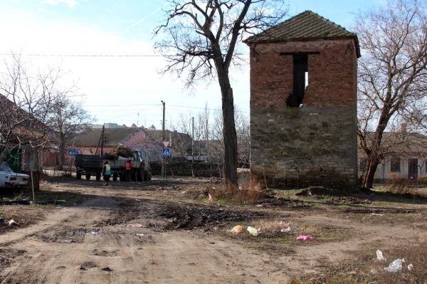 В Аккермане уничтожили стихийную свалку 