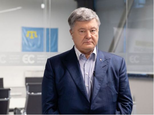 Порошенко, щоб уникнути арешту, переписав активи Roshen: названо ім'я нового власника