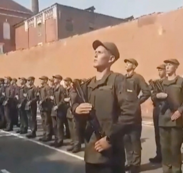 Стрельба в Днепре: родители рассказали о череде суицидов в воинской части