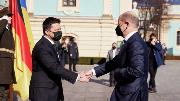 Вопрос вступления Украины в НАТО не актуален — канцлер ФРГ