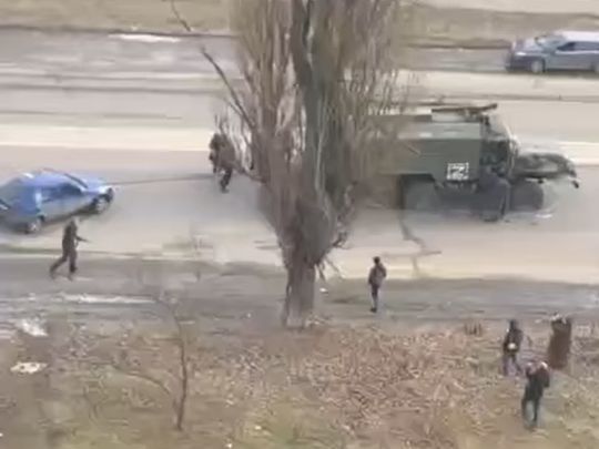 У Сумах територіальна оборона знищує та бере у полон окупантів (відео)