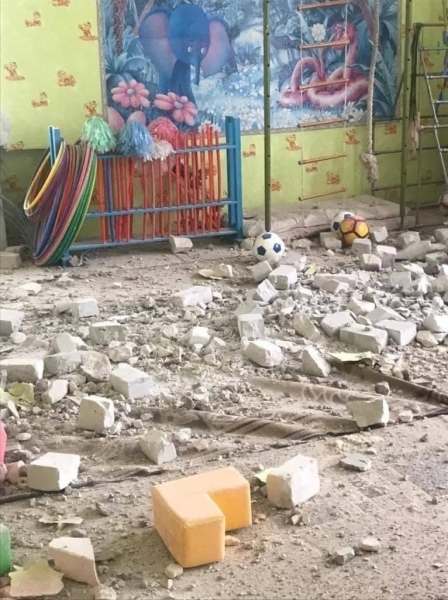 В Станице Луганской боевики обстреляли детский сад: есть пострадавшие