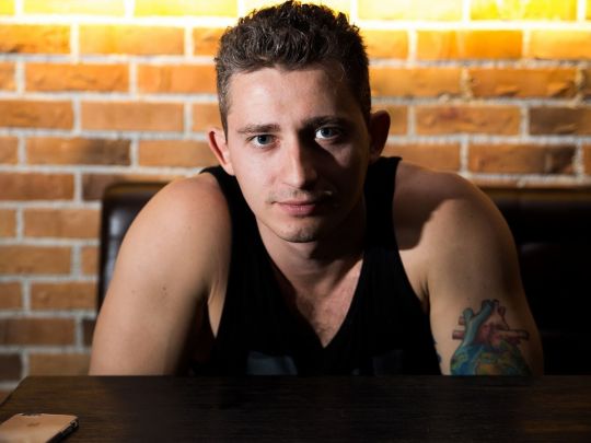 «Звичайний п*ц»: екс-ведучий «Орла та решки» Коля Серга розповів, ким одесити вважають путіна