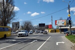 Еще одном участке в Одессе ввели трехполосное движение
