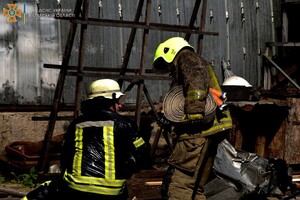 Тушили пожар после ракеты и нашли советский артснаряд: сводка одесских спасателей за сутки