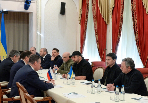 Переговоры между Украиной и Россией остановились: в чем причина