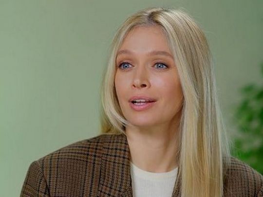 «У цих очей, зморшок, сивини немає бажання ховатися за фільтрами»: Віра Брежнєва розповіла, як змінила її війна
