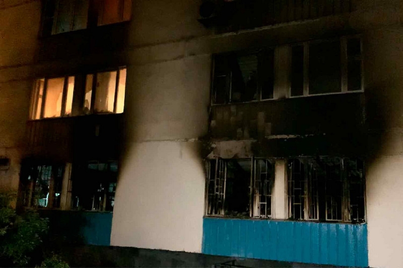 Вогняна пастка: у Москві вісім людей загинули під час пожежі в хостелі