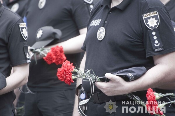 В Одессе простились с полицейским, который погиб на фронте 
