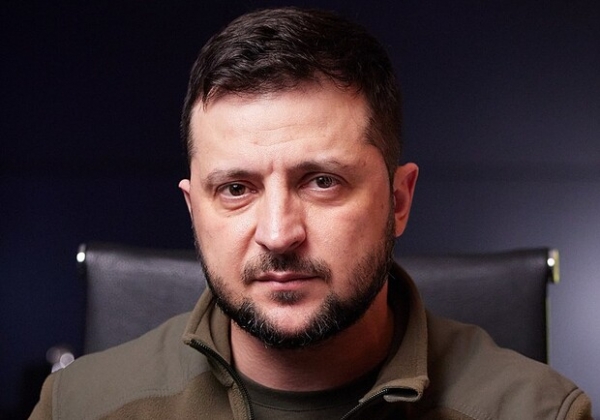 Около миллиона человек встали на защиту Украины - Зеленский