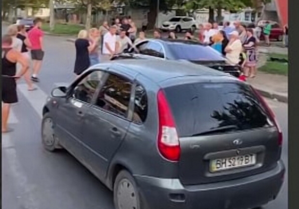 Одесситы сегодня перекрывали дорогу на Столбовой: что случилось 