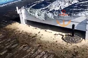 После подрыва мины у берегов Одессы пострадал пляжный комплекс