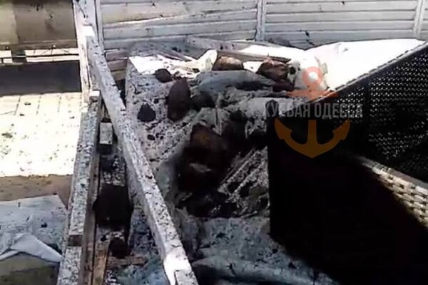 После подрыва мины у берегов Одессы пострадал пляжный комплекс