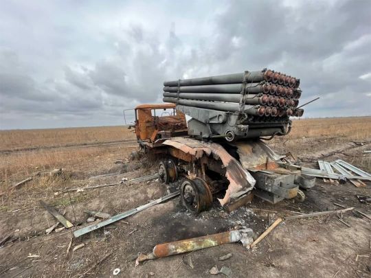 Майже півтисячі окупантів та 17 танків: названо втрати ворога за добу