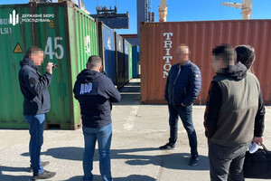 Сотрудник Одесской таможни попался на миллионных злоупотреблениях