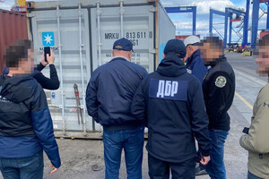 Сотрудник Одесской таможни попался на миллионных злоупотреблениях