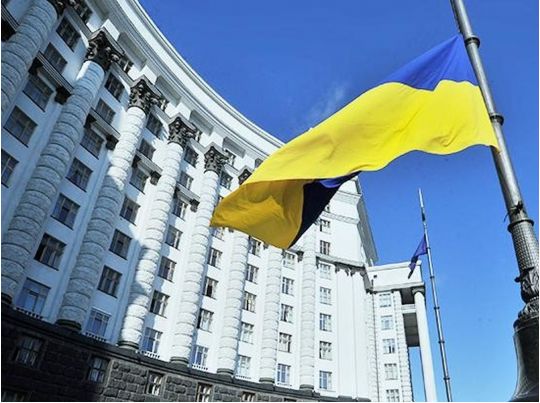 «Міністропад» може продовжитись: під ким з керівників міністерств «хитається» крісло