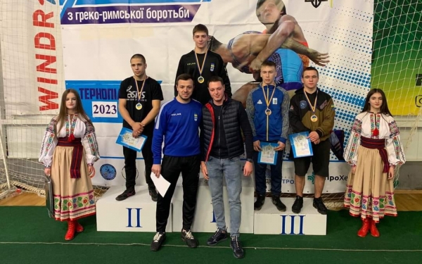 Греко-римська боротьба. Юний одеський спортсмен завоював путівку на чемпіонат Європи