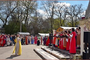 Легионеры и суд над Христом: в Одессе состоялась пасхальная реконструкция